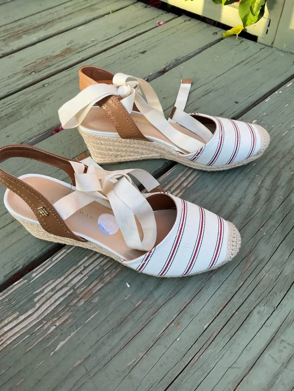 Tommy Hilfiger White Canvas Espadrille Wedges with Red Stripes